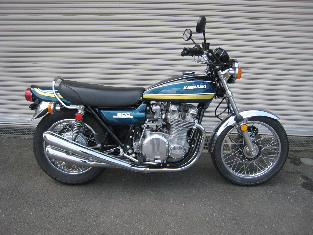z400b1型　国内モノ　ノンレス車両 400cc版Z-RSはまさかの4気筒で来る!?【'22秋、ZX-4Rと同時デビューに